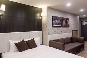 Maple Hotel Second Branch