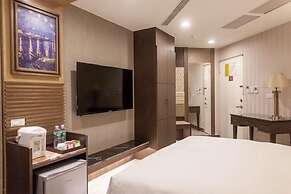 Maple Hotel Second Branch