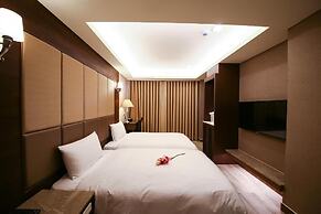 Maple Hotel Second Branch