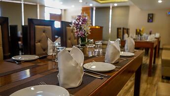 Hotel JSR Continental