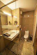 Hotel JSR Continental