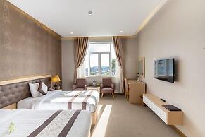 Navy Hotel Da Lat
