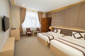Navy Hotel Da Lat