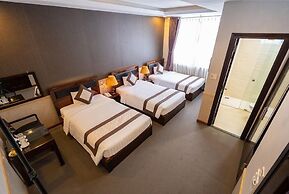 Navy Hotel Da Lat