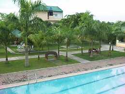 Cozy Place Resort