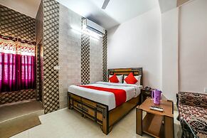 OYO 37914 Hotel Kalindi