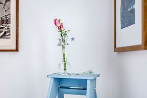 Exquisite Designers Abode