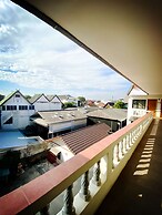 Key Hotel at Old City Center