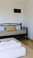 Nikolakakis Rooms Lavrio