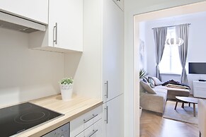 HeyMi Apartments Oper