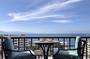 Pinnacle Resorts 179 - Adults Only