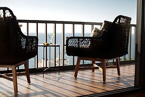 Pinnacle Resorts 179 - Adults Only