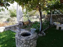 The Rose Garden Villa