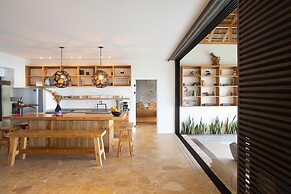 Villa Aventura