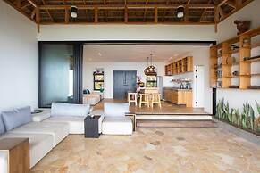 Villa Aventura