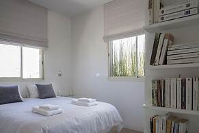 Duplex Penthouse by Rothschild Pkg TL54