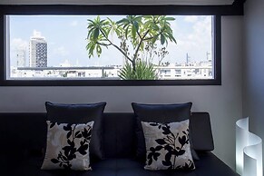Duplex Penthouse by Rothschild Pkg TL54