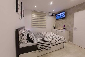 Apartments Aida
