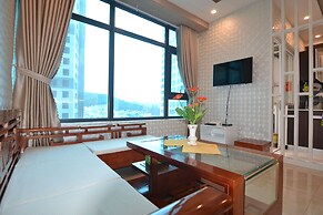 The Crystal Apartment