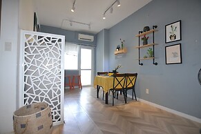 The Crystal Apartment