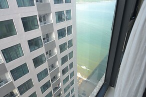The Crystal Apartment