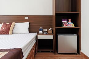 OYO 472 Lenka Hotel