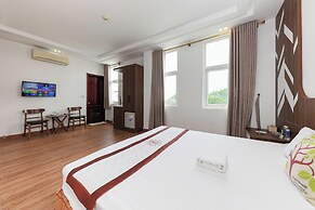 OYO 472 Lenka Hotel