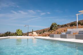 Ventu Paros Villa