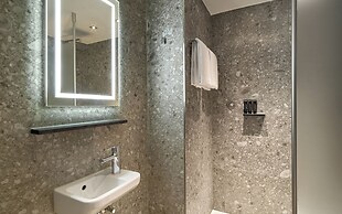 Clayton Hotel Amsterdam American