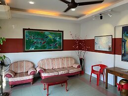 Fairway Hotel