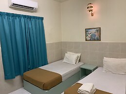 Fairway Hotel