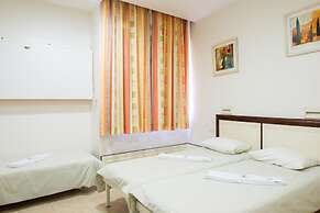 HI Pkiin Hostel