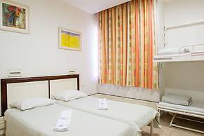 HI Pkiin Hostel