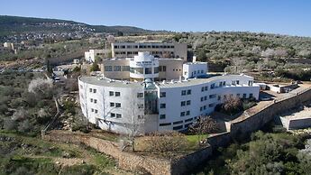 HI Pkiin Hostel