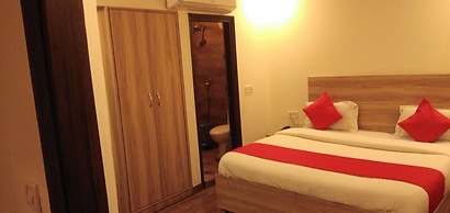 Hotel Aerocity Golden