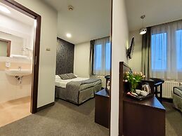 Hotel Fero Express