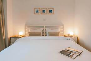 Unirii Center Apartments by Olala Homes