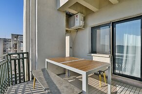Unirii Center Apartments by Olala Homes