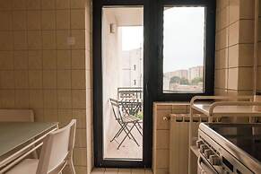 Unirii Center Apartments by Olala Homes