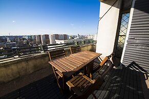 Unirii Center Apartments by Olala Homes