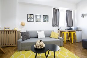 Unirii Center Apartments by Olala Homes