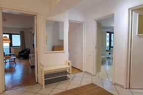 Unirii Center Apartments by Olala Homes