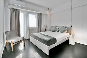 Unirii Center Apartments by Olala Homes