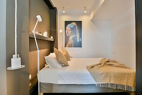 Unirii Center Apartments by Olala Homes