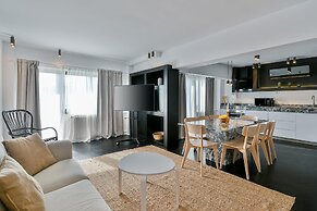 Unirii Center Apartments by Olala Homes