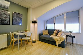 Unirii Center Apartments by Olala Homes