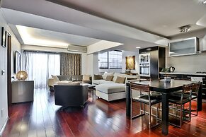 Unirii Center Apartments by Olala Homes