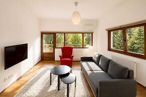 Forest Apartment by Olala Homes