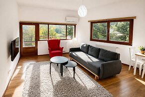 Forest Apartment by Olala Homes