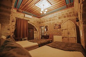 Vintage Cave House